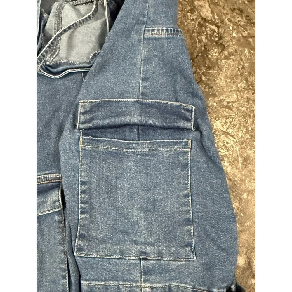 Celebrity Pink Smocked Back Denim Cargo Mini Dress Pockets Sz Small